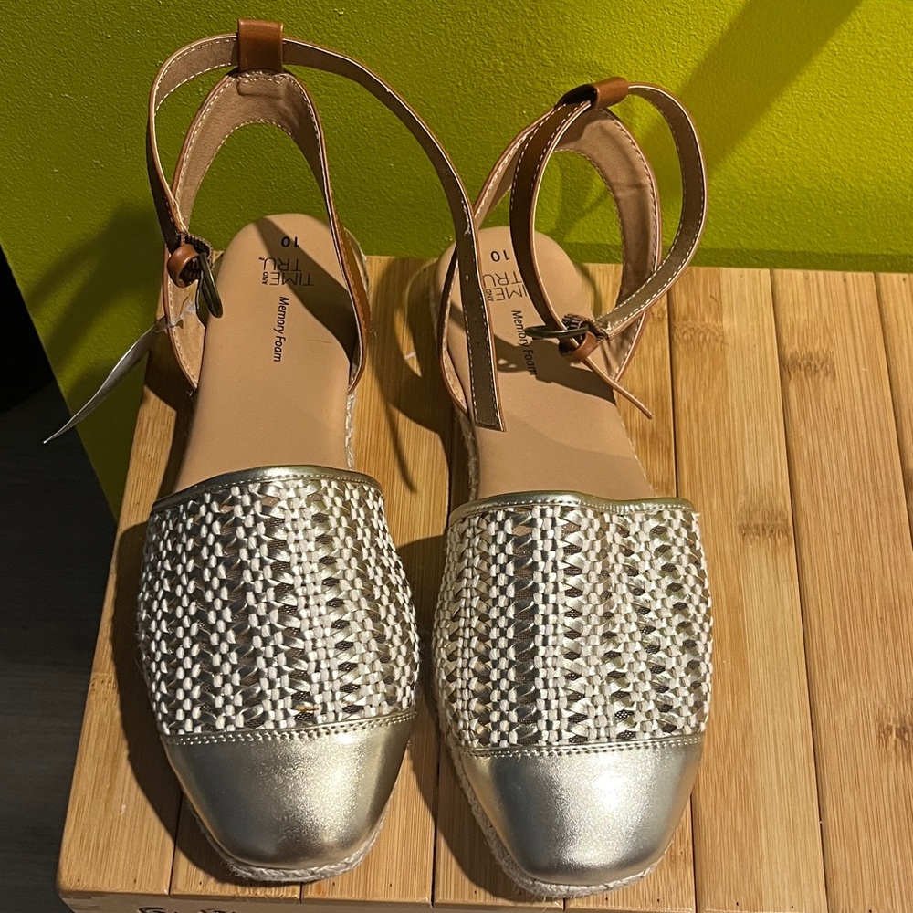 Time and Tru Metallic Silver Woven Espadrille Ankle Strap Flats